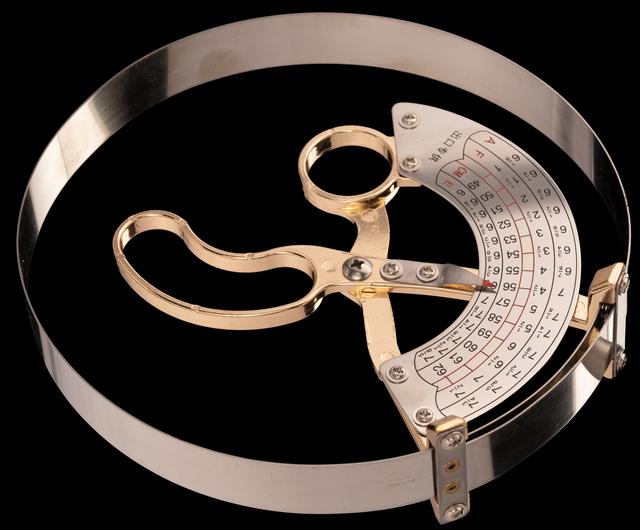 T2471 Scissors Hat Sizer